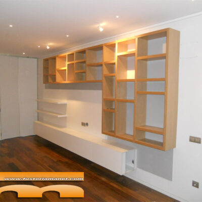 Mueble_Tv_suspendido_panel_pared_a_medida_El_Papiol_Barcelona_Goldberg